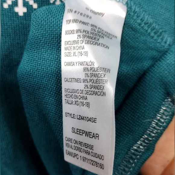 NWT Disney Minnie Mouse Lounge Top Women's XL Green Casual Comfy Holiday - Picture 9 of 9